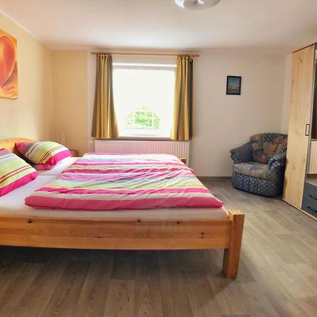 מדבאך Ferienwohnung Zum Tannenwirt מראה חיצוני תמונה