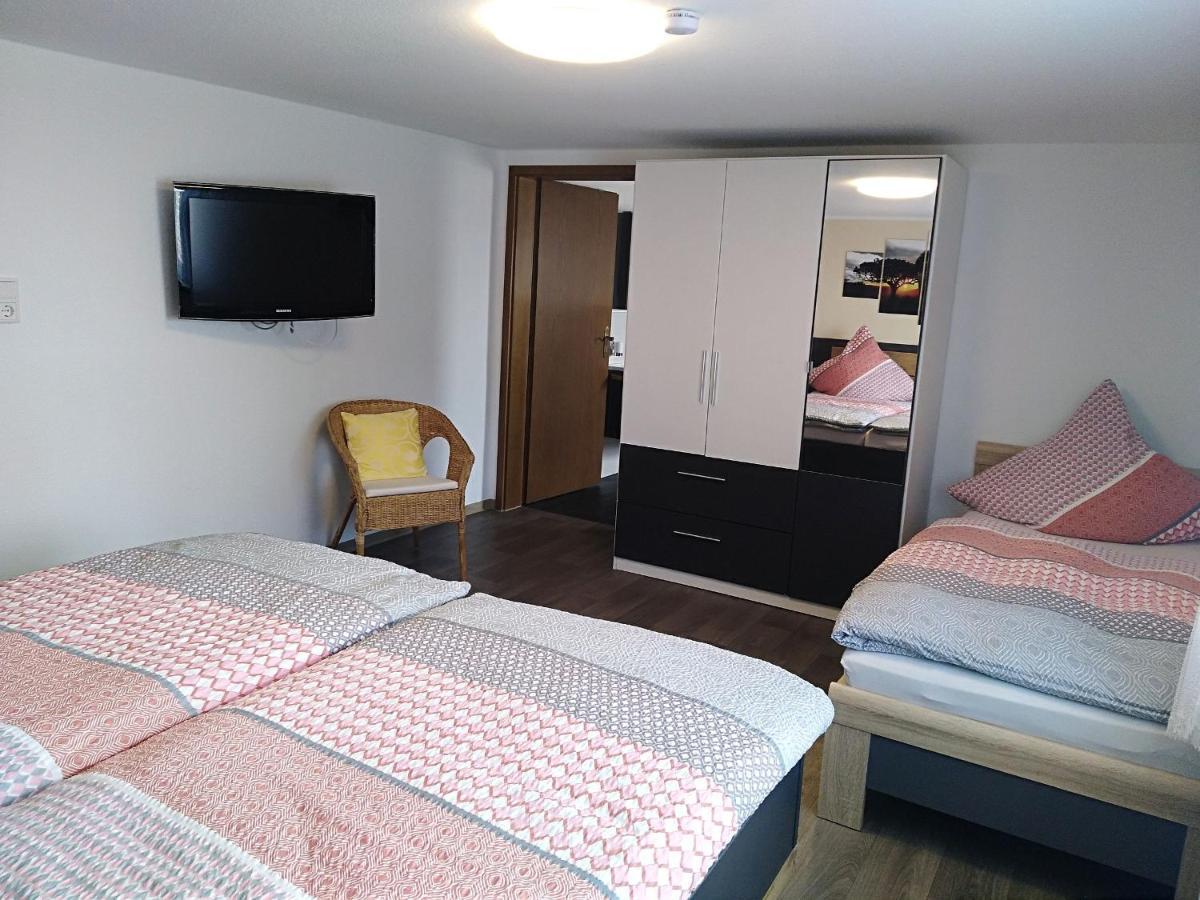 מדבאך Ferienwohnung Zum Tannenwirt מראה חיצוני תמונה